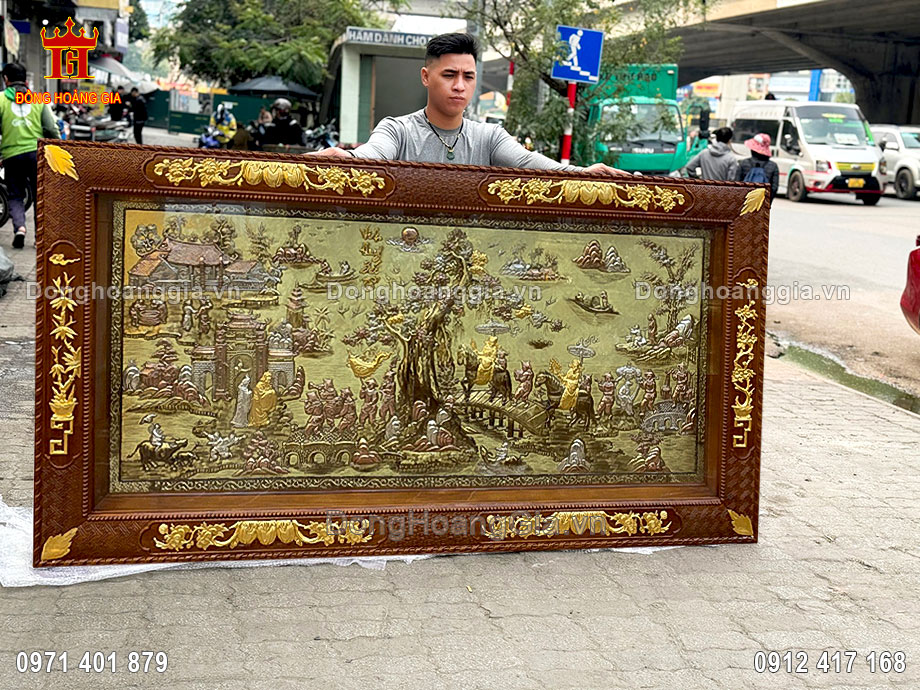 Nguyên liệu chế tác tranh là đồng tấm nhập khẩu có độ dày 8rem